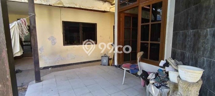 Rumah Mewah LB 385m2 Siap Pakai Desain Elegan di Kendangsari, Surabaya Rumah Mewah LB 385m2 Siap Pakai Desain Elegan di Kendangsari, Surabaya
