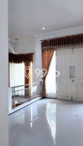 Dijual Rumah Premium dengan Fasilitas Sekitar Lengkap di Sutorejo, Surabaya Dijual Rumah Premium dengan Fasilitas Sekitar Lengkap di Sutorejo, Surabaya