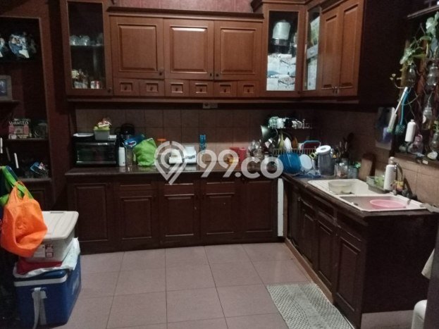 Hunian Eksklusif Siap Huni LT 385m2 di Jatisampurna, Bekasi Hunian Eksklusif Siap Huni LT 385m2 di Jatisampurna, Bekasi