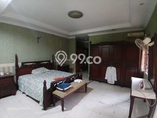 Dijual Rumah Luas Elegan Dengan View Eksklusif di Raffles Hills, Jakarta Timur Dijual Rumah Luas Elegan Dengan View Eksklusif di Raffles Hills, Jakarta Timur