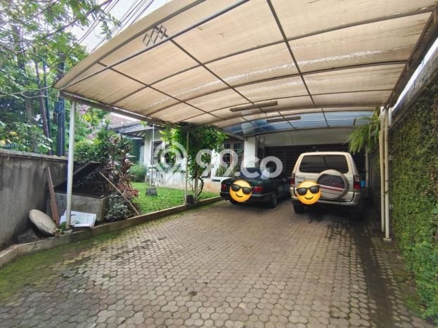 Ready to Use! Premium House LT 491m2 Desain Modern di Kalibata Ready to Use! Premium House LT 491m2 Desain Modern di Kalibata