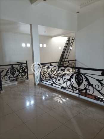 For Sale! Luxury House LT 144m2 Desain Modern di Citra Grand For Sale! Luxury House LT 144m2 Desain Modern di Citra Grand