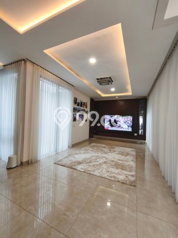 For Sale! Premium House LT 180m2 Desain Modern di Kota Wisata For Sale! Premium House LT 180m2 Desain Modern di Kota Wisata