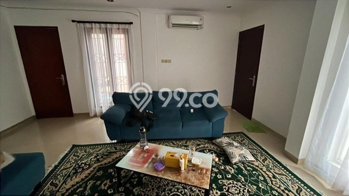 Rumah Mewah LB 134m2 Siap Huni Desain Elegan di Ciganjur, Jakarta Selatan Rumah Mewah LB 134m2 Siap Huni Desain Elegan di Ciganjur, Jakarta Selatan