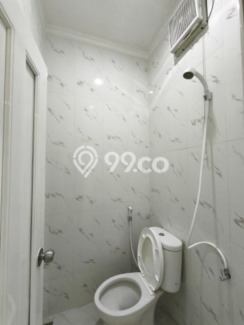 Rumah Minimalis 3 KT di Kota Wisata Jakarta Timur Unfurnished Rumah Minimalis 3 KT di Kota Wisata Jakarta Timur Unfurnished
