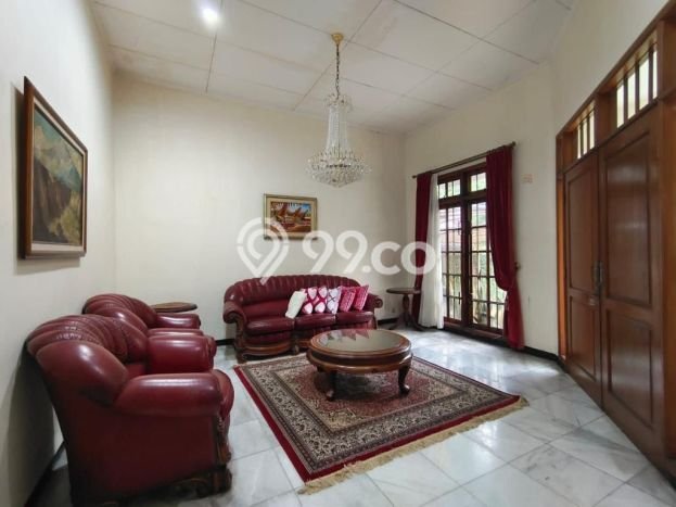 Ready to Use! Premium House LT 491m2 Desain Modern di Kalibata Ready to Use! Premium House LT 491m2 Desain Modern di Kalibata
