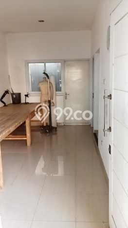 Dijual Hunian Rumah Terawat 3 Kamar di Citra Grand, Jakarta Timur Dijual Hunian Rumah Terawat 3 Kamar di Citra Grand, Jakarta Timur
