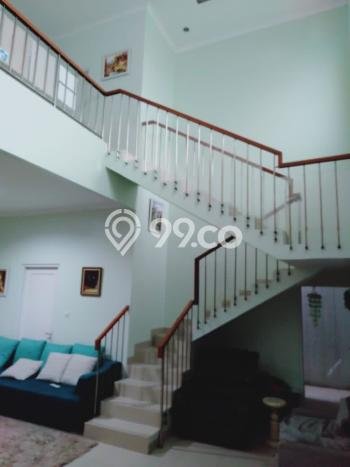Rumah Elit LB 285m2 Siap Pakai Desain Elegan di Cibubur, Jakarta Timur Rumah Elit LB 285m2 Siap Pakai Desain Elegan di Cibubur, Jakarta Timur