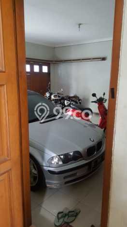Rumah Elit Modern Siap Huni di Ciganjur Jakarta Selatan Rumah Elit Modern Siap Huni di Ciganjur Jakarta Selatan