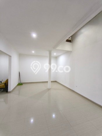Rumah Minimalis 3 KT di Kota Wisata Jakarta Timur Unfurnished Rumah Minimalis 3 KT di Kota Wisata Jakarta Timur Unfurnished