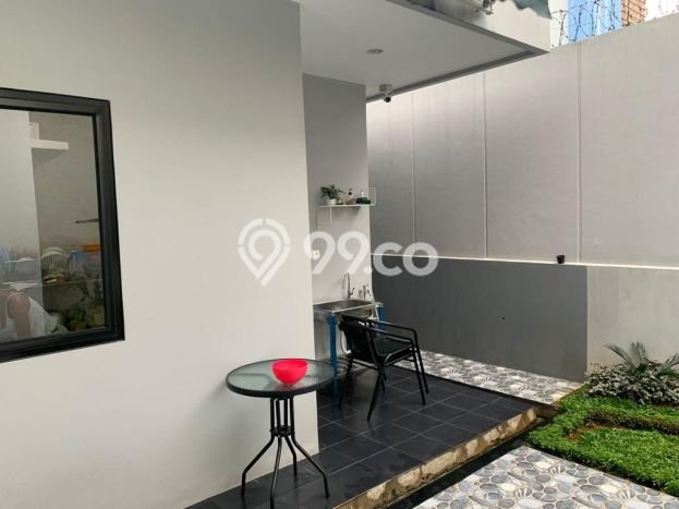 Rumah Minimalis 4 KT di Sentul City Bogor Semi Furnished Rumah Minimalis 4 KT di Sentul City Bogor Semi Furnished
