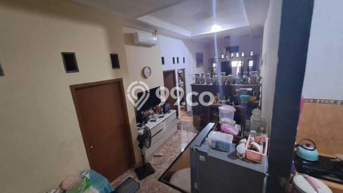 Jual Rumah Strategis Bagus Punya 5 KT di Cibinong Bogor - Jual Rumah Strategis Bagus Punya 5 KT di Cibinong Bogor -