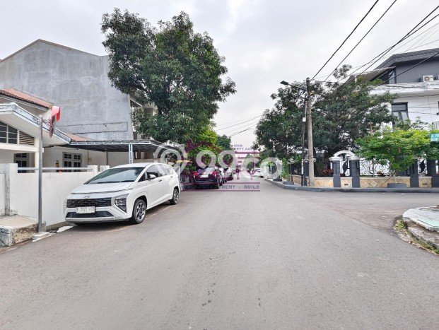 Rumah Eksklusif Dijual LT 180m2 di Tanjung Priok, Jakarta Utara Rumah Eksklusif Dijual LT 180m2 di Tanjung Priok, Jakarta Utara