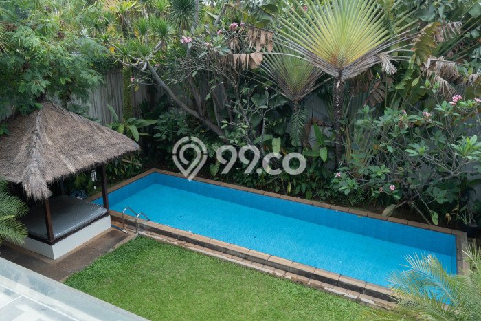 Rumah sewa siap huni 5 KT di Kemang, Jakarta Selatan Rumah sewa siap huni 5 KT di Kemang, Jakarta Selatan