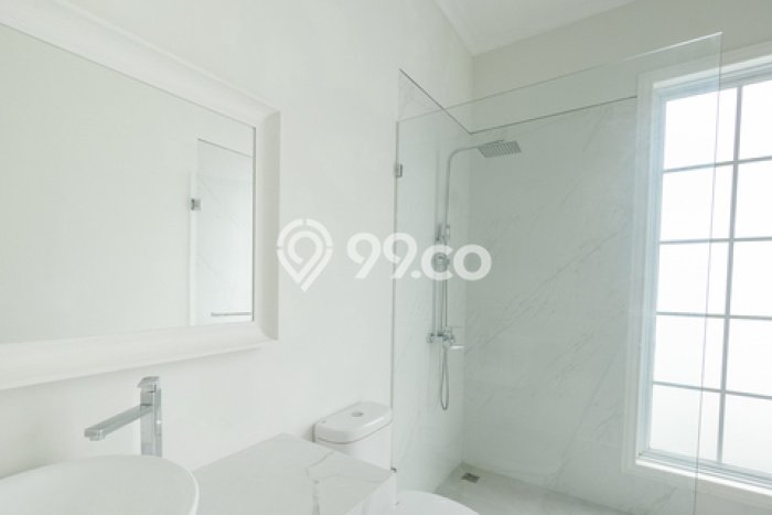 Disewakan! Rumah 3 Kamar Tidur &
3 Kamar Mandi di Cipete, Jakarta Selatan Disewakan! Rumah 3 Kamar Tidur &
3 Kamar Mandi di Cipete, Jakarta Selatan