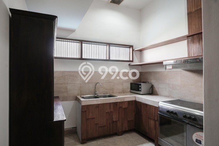 Rumah sewa siap pakai 4 KT di Kemang, Jakarta Selatan Rumah sewa siap pakai 4 KT di Kemang, Jakarta Selatan
