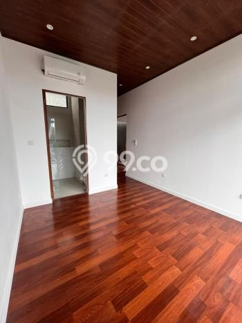 Rumah Cantik Siap Pakai Di Cilandak Luas 200m2 Aman Rumah Cantik Siap Pakai Di Cilandak Luas 200m2 Aman