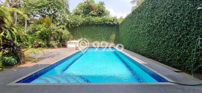 Rumah Sewa Jakarta Selatan LT 1000m2 LB 470m2 Kawasan Pejaten Rumah Sewa Jakarta Selatan LT 1000m2 LB 470m2 Kawasan Pejaten