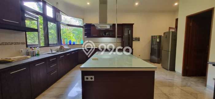 Rumah Sewa Jakarta Selatan LT 1000m2 LB 470m2 Kawasan Pejaten Rumah Sewa Jakarta Selatan LT 1000m2 LB 470m2 Kawasan Pejaten