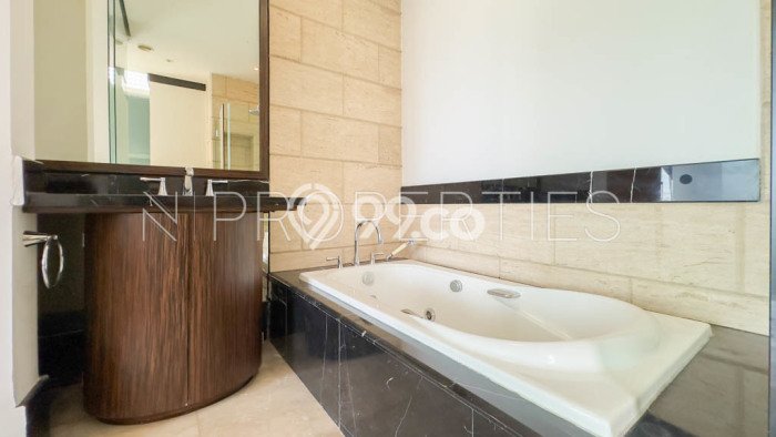 Apartemen Strategis 123m2 di Thamrin Jakarta Pusat 2 Bedroom Apartemen Strategis 123m2 di Thamrin Jakarta Pusat 2 Bedroom