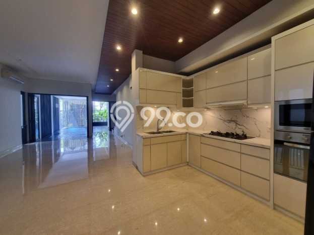 Dijual Rumah Elit Exclusive di Cilandak, Jakarta Selatan Dijual Rumah Elit Exclusive di Cilandak, Jakarta Selatan