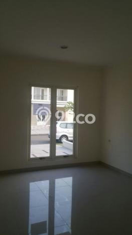 For Sale Hunian Rumah Terawat 3 Kamar di Suvarna Sutera, Tangerang For Sale Hunian Rumah Terawat 3 Kamar di Suvarna Sutera, Tangerang