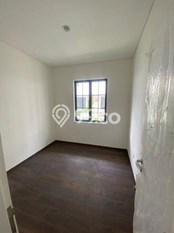 Dijual Rumah Eksklusif 4 KT di Suvarna Sutera, Tangerang Dijual Rumah Eksklusif 4 KT di Suvarna Sutera, Tangerang