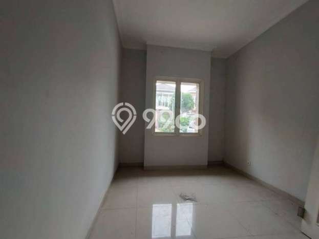 Rumah Luas Asri 3 KT Siap Huni di Suvarna Sutera Tangerang Rumah Luas Asri 3 KT Siap Huni di Suvarna Sutera Tangerang