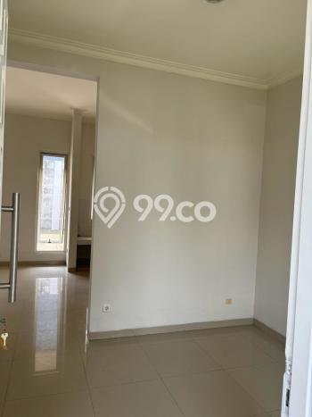 Rumah sewa siap pakai 3 Kamar Tidur di Suvarna Sutera, Tangerang Rumah sewa siap pakai 3 Kamar Tidur di Suvarna Sutera, Tangerang