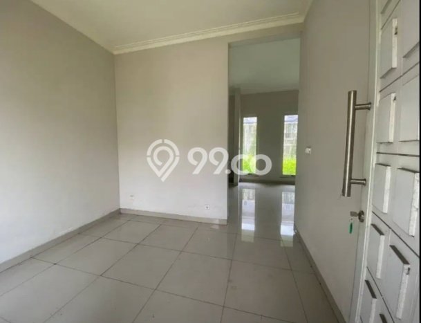 Dijual Rumah Eksklusif 3 KT di Suvarna Sutera, Tangerang Dijual Rumah Eksklusif 3 KT di Suvarna Sutera, Tangerang