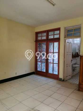 Rumah Mewah Siap Huni LT 340m2 di Cinere, Depok Rumah Mewah Siap Huni LT 340m2 di Cinere, Depok