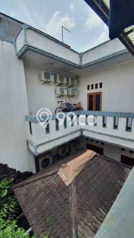 Rumah Elit Modern Tanpa Renovasi di Meruya Jakarta Barat Rumah Elit Modern Tanpa Renovasi di Meruya Jakarta Barat