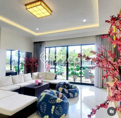 For Sale! Luxury House LT 300m2 Desain Elegan di Suvarna Sutera For Sale! Luxury House LT 300m2 Desain Elegan di Suvarna Sutera