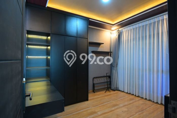 Hunian Nyaman Asri 5 KT Siap Pakai di Suvarna Sutera Tangerang Hunian Nyaman Asri 5 KT Siap Pakai di Suvarna Sutera Tangerang