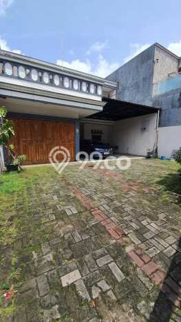 Rumah Elit Modern Tanpa Renovasi di Meruya Jakarta Barat Rumah Elit Modern Tanpa Renovasi di Meruya Jakarta Barat