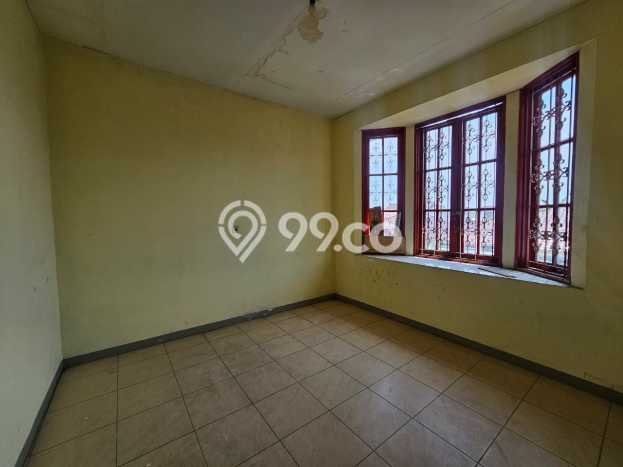 Rumah Mewah Siap Huni LT 340m2 di Cinere, Depok Rumah Mewah Siap Huni LT 340m2 di Cinere, Depok