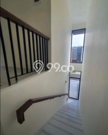 Rumah Modern 3 KT di Suvarna Sutera Tangerang Unfurnished Rumah Modern 3 KT di Suvarna Sutera Tangerang Unfurnished