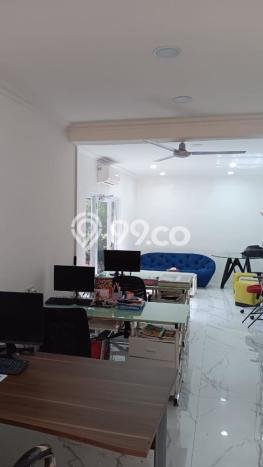 Rumah Luxury Modern Tanpa Renovasi di Ancol Jakarta Utara Rumah Luxury Modern Tanpa Renovasi di Ancol Jakarta Utara