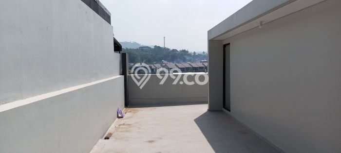 Unit Ruko Disewakan di Kota Baru Parahyangan di Area Ramai & Strategis Unit Ruko Disewakan di Kota Baru Parahyangan di Area Ramai & Strategis