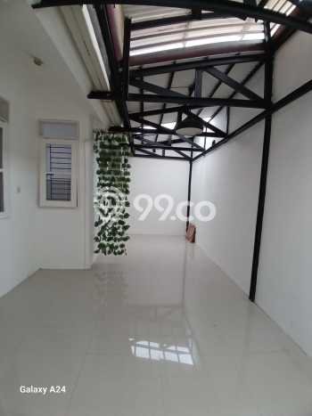 Rumah Luas Asri 3 KT Siap Pakai di Sentul City Bogor Rumah Luas Asri 3 KT Siap Pakai di Sentul City Bogor