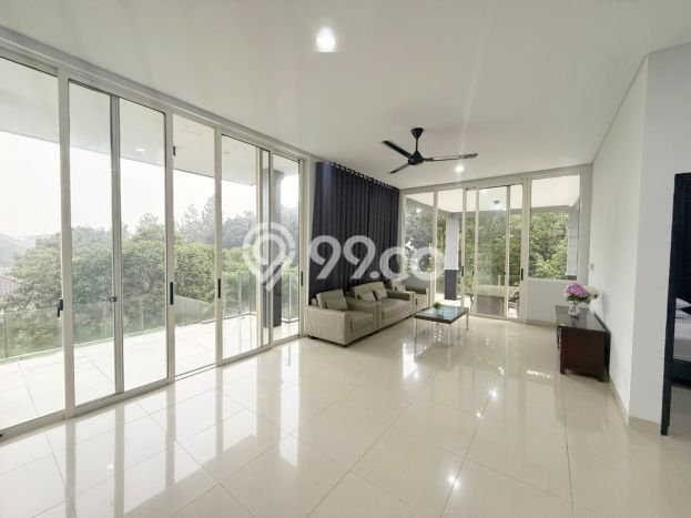 Rumah Mewah LB 400m2 Siap Pakai Desain Elegan di Sentul City, Bogor Rumah Mewah LB 400m2 Siap Pakai Desain Elegan di Sentul City, Bogor