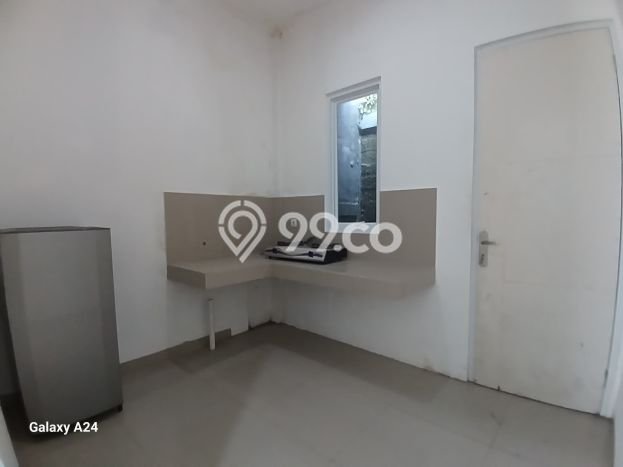 Disewakan! Rumah 2 Kamar Tidur &
1 Kamar Mandi di Sentul City, Bogor Disewakan! Rumah 2 Kamar Tidur &
1 Kamar Mandi di Sentul City, Bogor