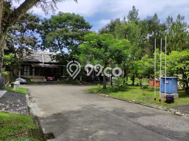 Disewakan! Rumah 2 Kamar Tidur &
2 Kamar Mandi di Sentul City, Bogor Disewakan! Rumah 2 Kamar Tidur &
2 Kamar Mandi di Sentul City, Bogor