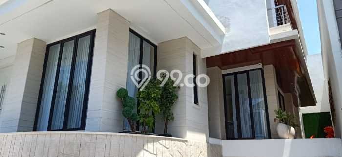 Dijual Rumah Mewah Elegan Dengan View Cantik di Citraland, Surabaya Dijual Rumah Mewah Elegan Dengan View Cantik di Citraland, Surabaya