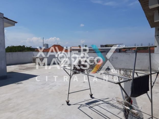 Best Deal Hunian Premium Ideal dan Luas di Wonocolo, Surabaya Best Deal Hunian Premium Ideal dan Luas di Wonocolo, Surabaya
