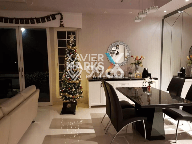 Hunian Apartemen High-Class untuk Dijual di Surabaya dengan 3 BR & 2 Kamar Mandi Hunian Apartemen High-Class untuk Dijual di Surabaya dengan 3 BR & 2 Kamar Mandi