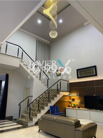 Rumah Luxury Modern Siap Huni di Wisata Bukit Mas Surabaya Rumah Luxury Modern Siap Huni di Wisata Bukit Mas Surabaya