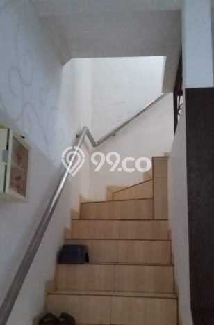 Dijual Cepat Rumah Favorit Siap Huni LB 140m2 di Rungkut, Surabaya Dijual Cepat Rumah Favorit Siap Huni LB 140m2 di Rungkut, Surabaya