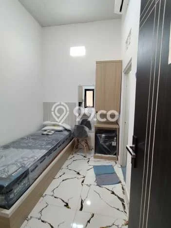 Unit Kost Dijual di Keputih dengan 7 Kamar Kawasan Strategis Unit Kost Dijual di Keputih dengan 7 Kamar Kawasan Strategis