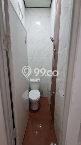 Kost Dijual di Surabaya Kota dengan 9 KT dan Luas 144m2 Kost Dijual di Surabaya Kota dengan 9 KT dan Luas 144m2